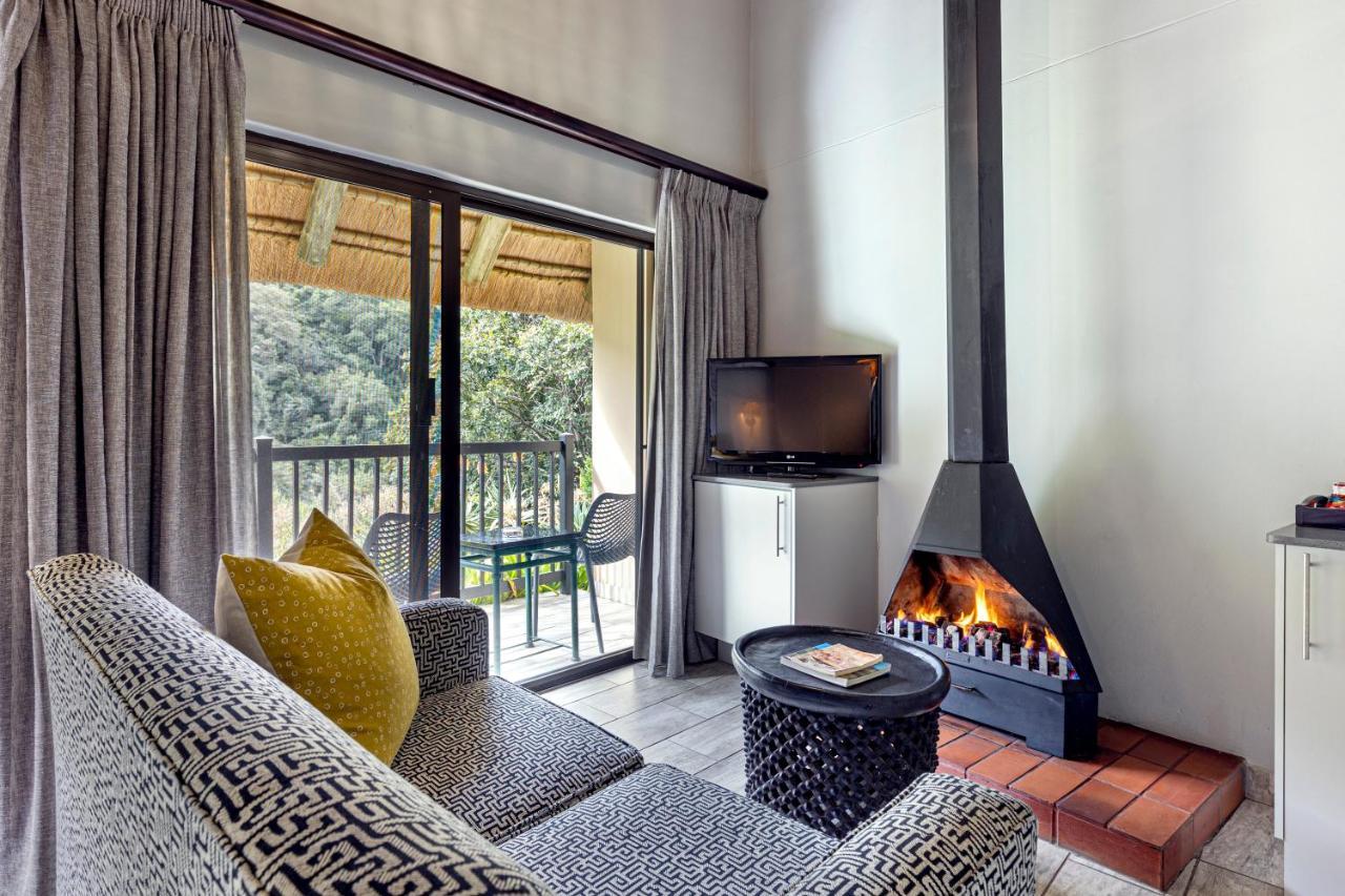 Cavern Resort & Spa 伯格维尔 外观 照片